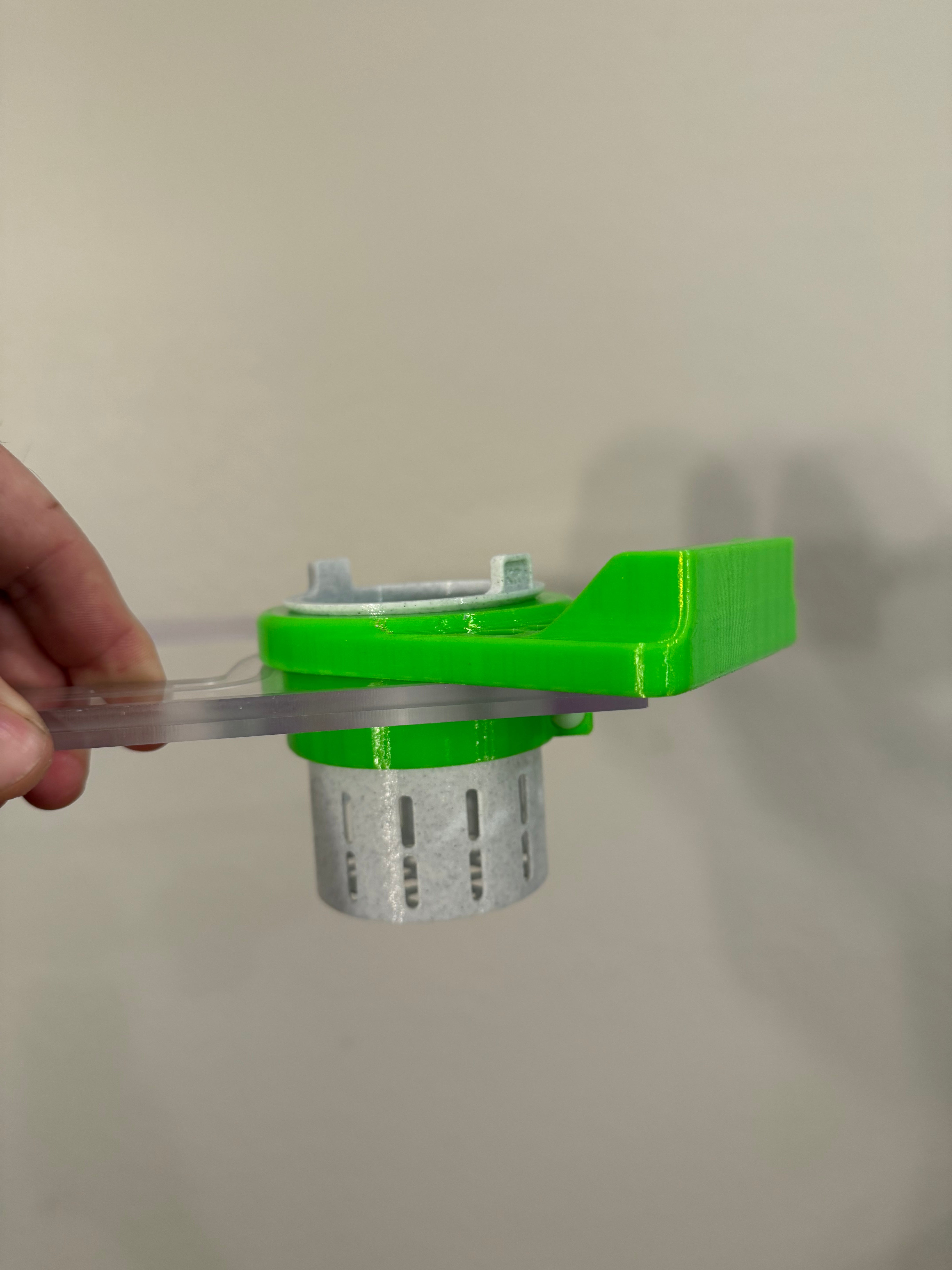 Kraken Reef Automatic Feeder Adapter